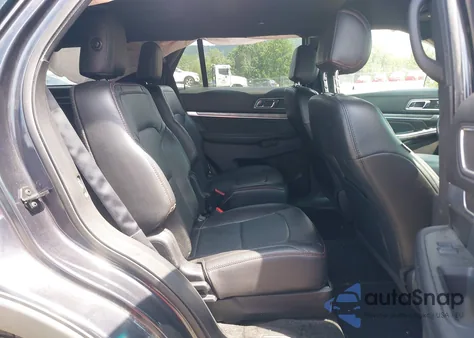 2017 Ford Explorer Sport z USA, uszkodzony, nr VIN 1FM5K8GT7HGB75715